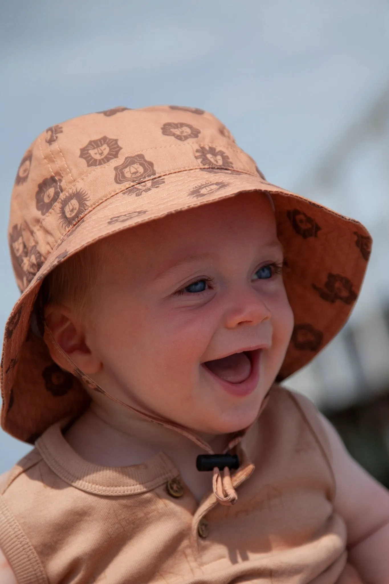 Lions Wide Brim Infant Sunhat